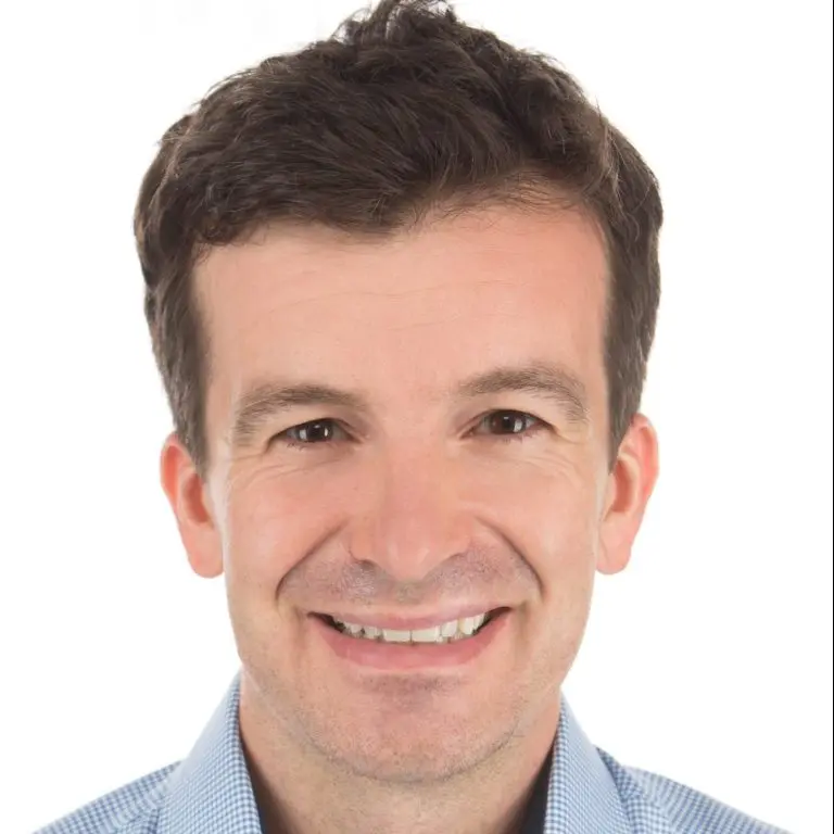 Dr. Aron Kozma – Neurologie, Intensivmedizin